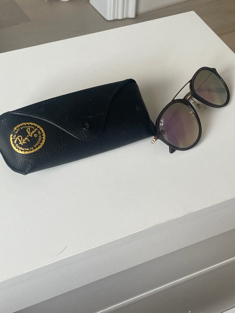 Ray-Ban RB4253 purple gradient